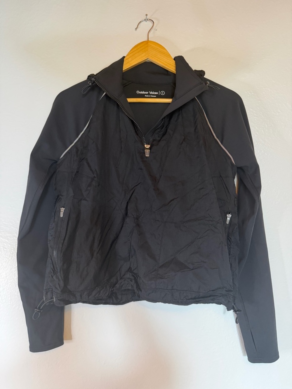 Outdoor Voices Black Hooded Quarter-Zip Pullover Small NWOT